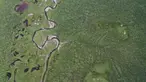 Foto dari udara yang diabadikan pada 14 Agustus 2020 ini menunjukkan bagian dari Sungai Dangqu, hulu dari Sungai Yangtze, di Provinsi Qinghai, China barat laut. (Xinhua/Wu Gang)