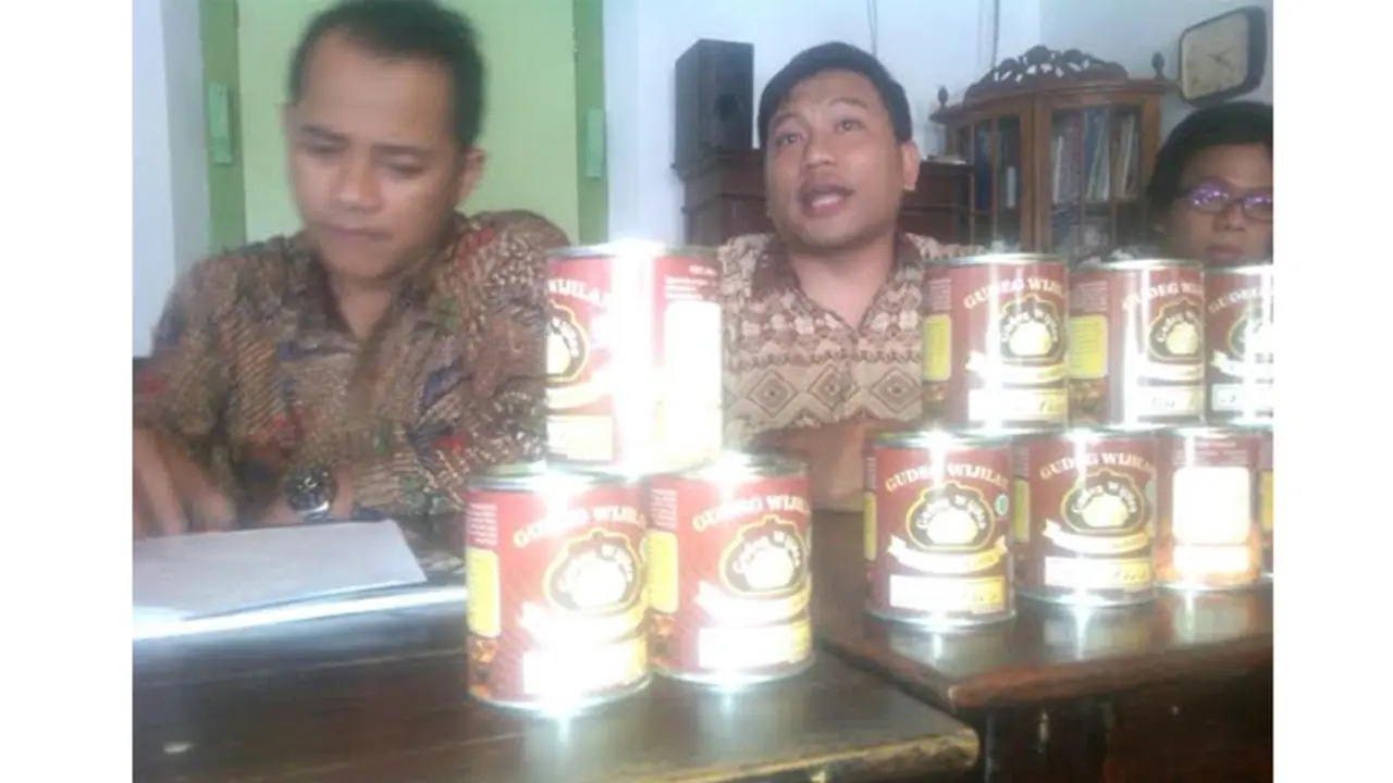 Gudeg Kaleng Kini Jadi Primadona Para Wisatawan Yogyakarta