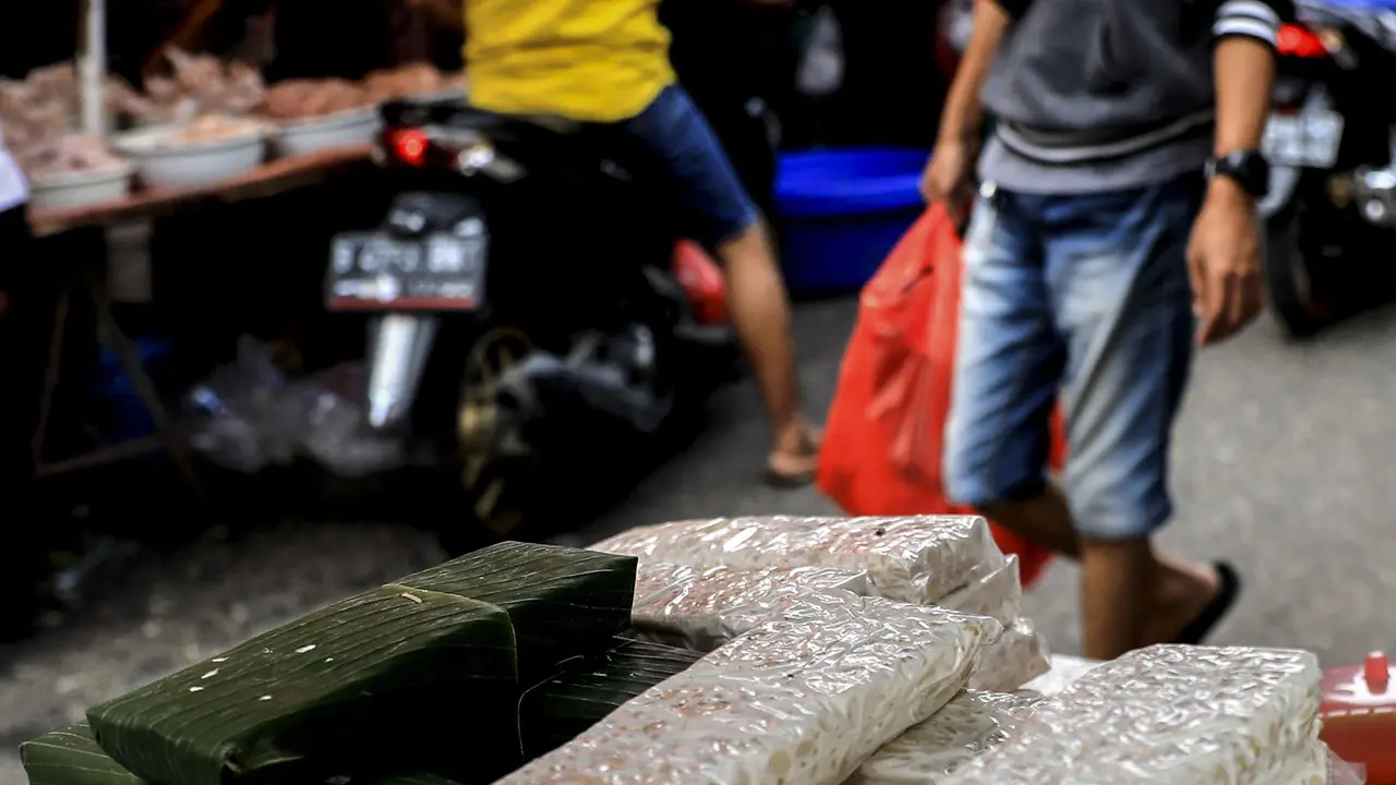 FOTO: Harga Kedelai Naik, Pengusaha Tahu Tempe Bakal Mogok Produksi
