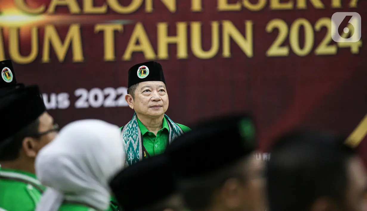 Ketua Umum Partai Persatuan Pembangunan (PPP) Suharso Monoarfa saat Pendaftaran Partai Politik Calon Peserta Pemilu tahun 2024 di Gedung KPU, Jakarta, Rabu (10/8/2022). KPU menerima berkas dari 4 partai politik yang mendaftar sebagai calon peserta Pemilu 2024 di hari kesepuluh pendaftaran. (Liputan6.com/Faizal Fanani)