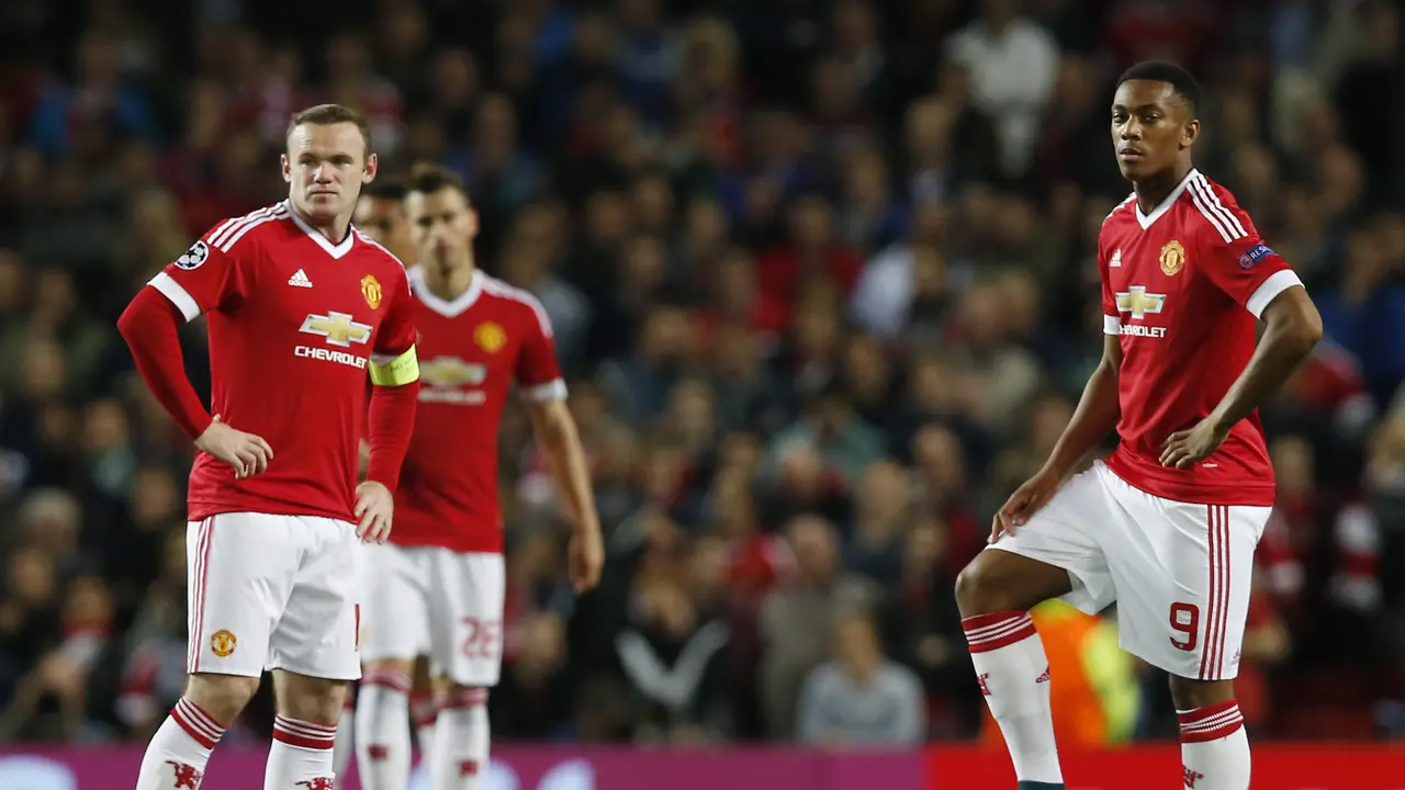 Anthony Martial dan Wayne Rooney (Reuters / Andrew Yates)