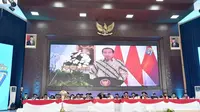 Presiden Jokowi menyampaikan pesan melalui tayangan video pada Perayaan Dies Natalis ke-67 Institut Pemerintahan Dalam Negeri (IPDN) di Kampus Jatinangor, Sumedang, Jawa Barat, Jumat (17/3/2023). (Ist)