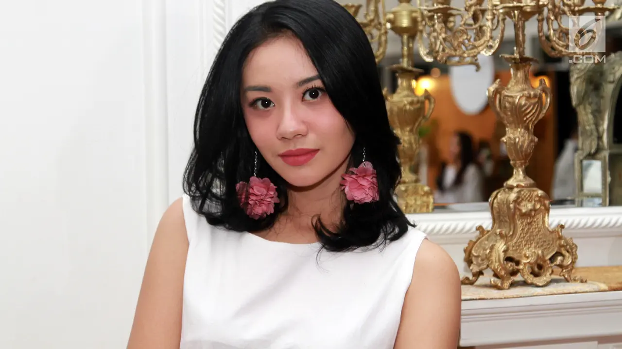 Cleopatra eks JKT48