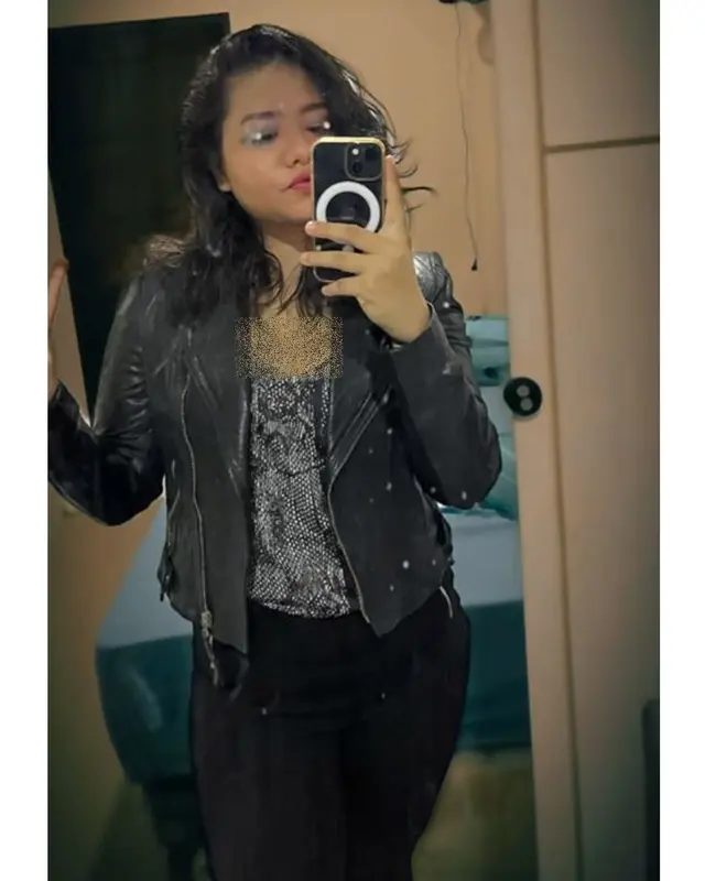 Ingat Nabila bocah polos di sinetron religi era 2000-an 'Mutiara Hati'? 7 potret terbarunya manglingi