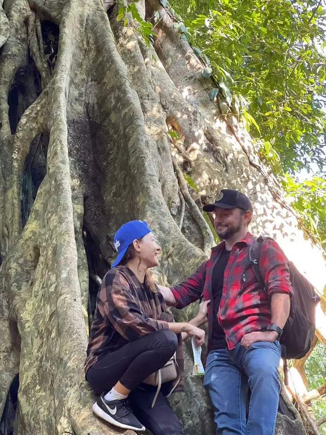 Dewi Rezer sudah menikah usai 6 tahun pacaran LDR dengan Ethan Alarmk (foto: instagram cangguru)