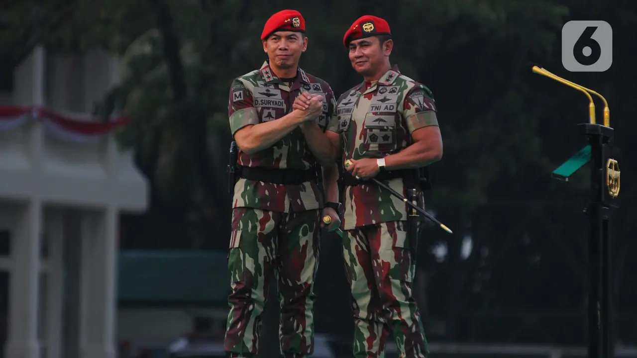 Jabatan Danjen Kopassus Diserah Terimakan dari Mayjen Iwan Setiawan ke Mayjen Deddy Suryadi
