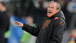 Zdenek Zeman lahir di Praha tanggal 12 Mei 1947. Pelatih berkebangsaan Republik Ceska ini merupakan pelatih yang paling sering keluar dari klub yang sama untuk kedua kalinya, yaitu Foggia, Lecce, dan AS Roma. (EPA/Ettore Ferrari)