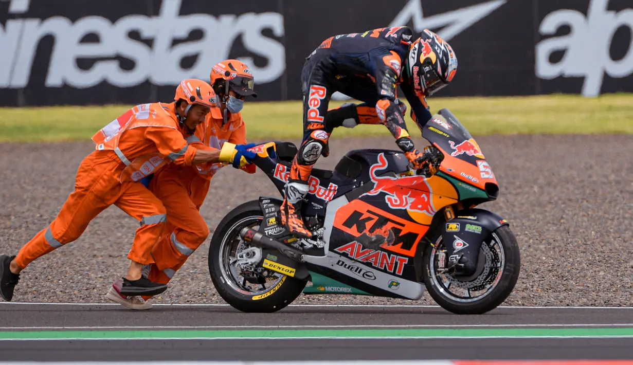 Perlu diketahui bahwasanya tidak seratus persen marshal merupakan pekerja dari Indonesia. MGPA mengajak marshal dari Malysia untuk berbagi ilmu dan pengalaman. (AFP/Bay Ismoyo)
