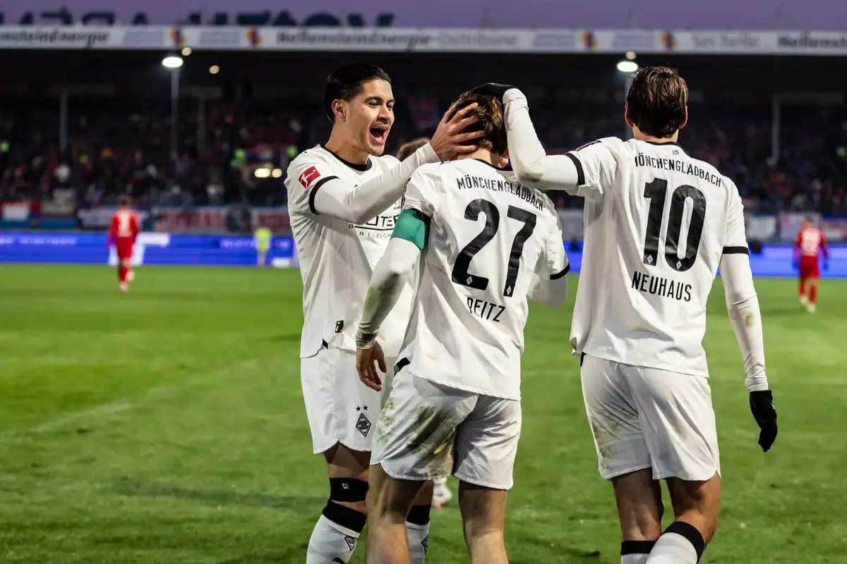 Kevin Diks - Borussia Monchengladbach