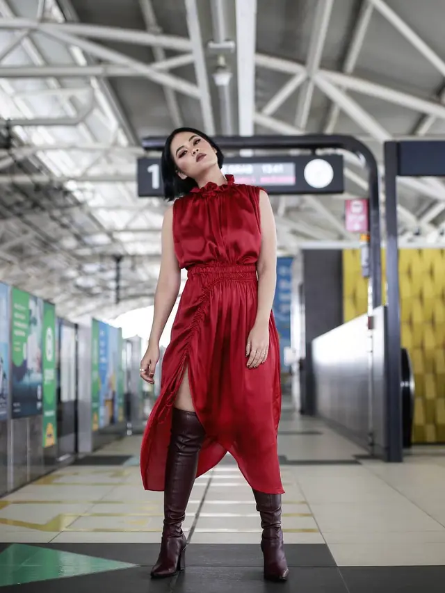 UNLEASH, koleksi pertama Frances RTW yang berkolaborasi dengan Kallula