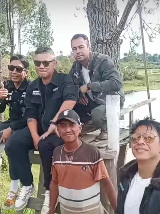 Ariel Noah, Gading, Desta, Raffi Versi Kamera Android