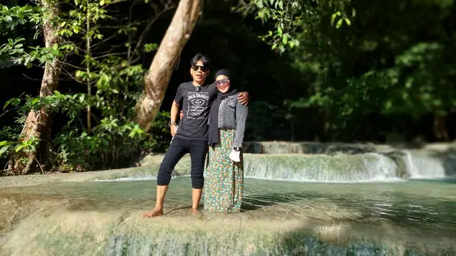 Aris Idol dan Rosillia Octo Fany