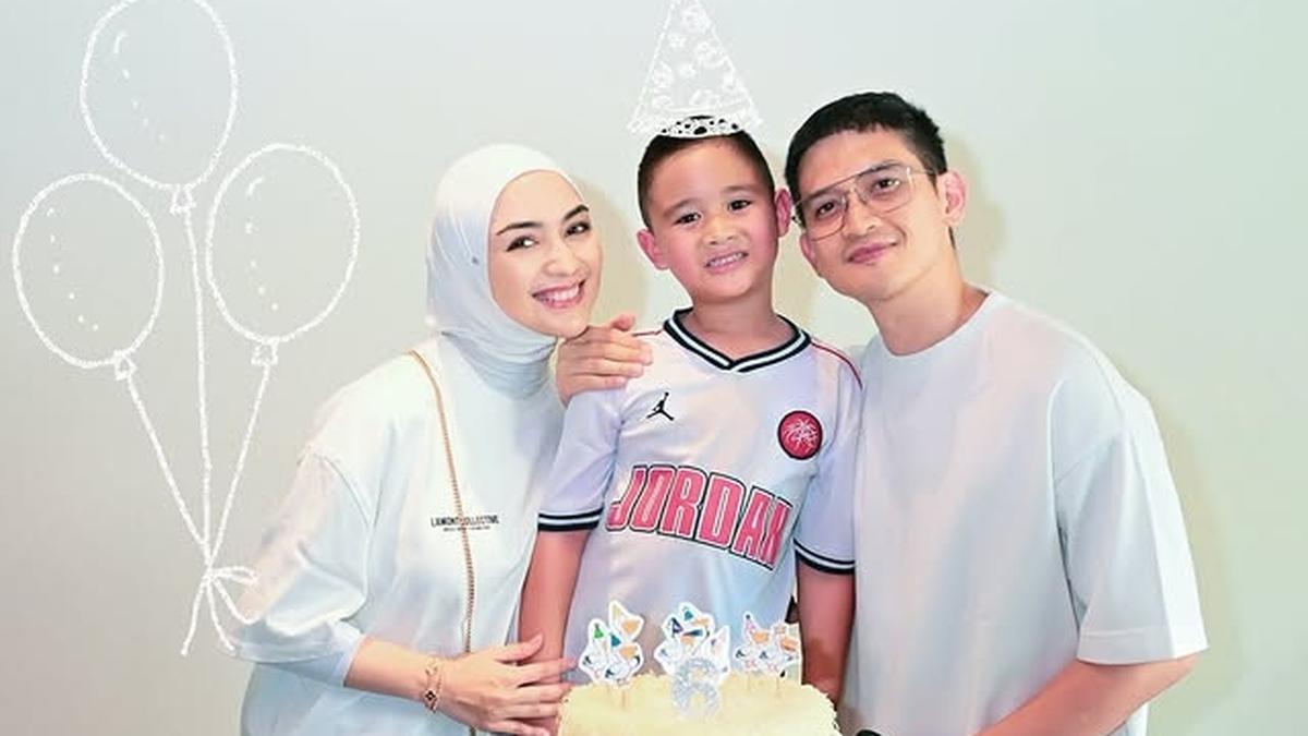 Athar Anak Citra Kirana Ultah ke-6, Rayakan Sederhana di Rumah