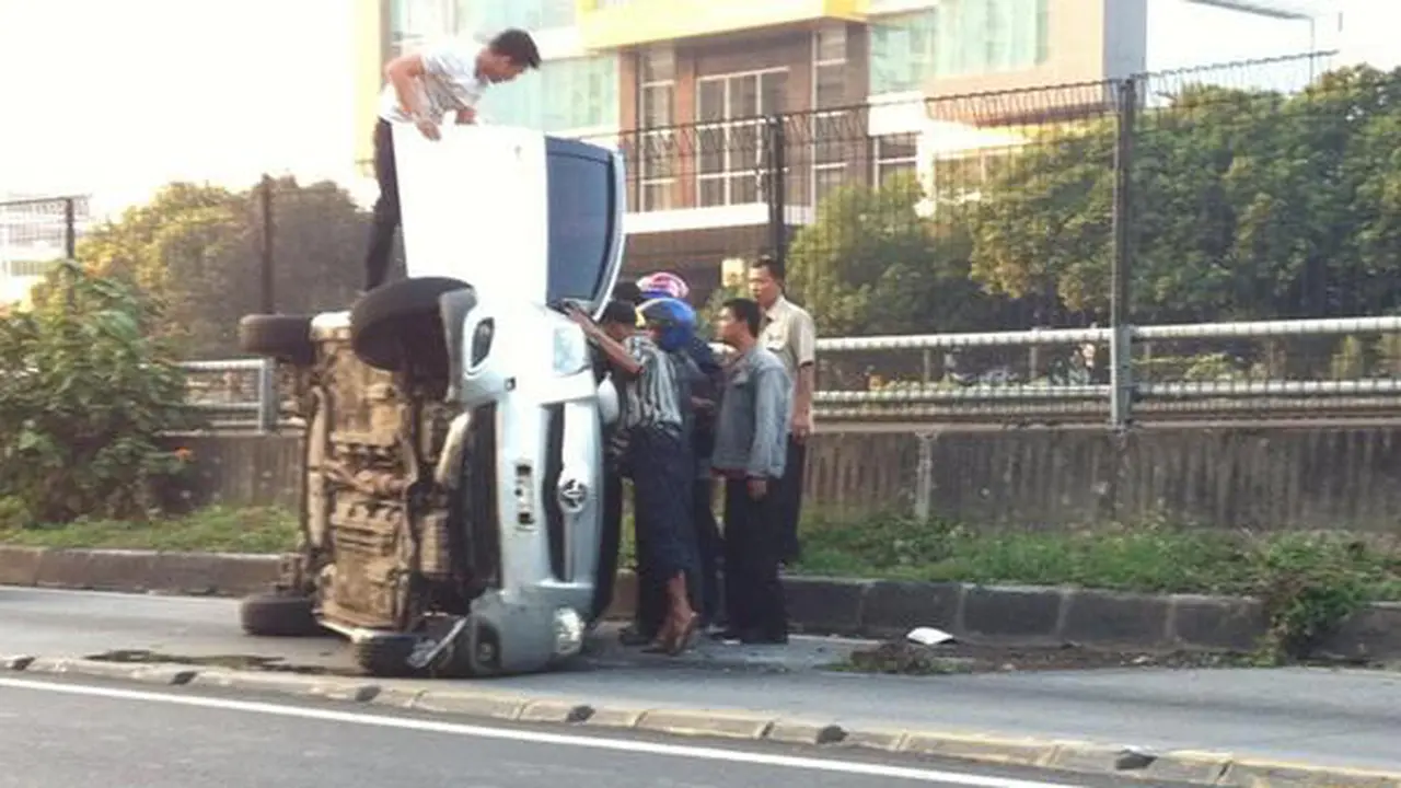 Diwarnai Kecelakaan, Lalu lintas Jakarta Minggu Pagi Ini lancar  