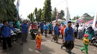 Menpora: Asyiknya Jalan Sehat Sarungan
