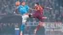 Napoli berhasil meraih kemenangan krusial dalam perburuan gelar Serie A setelah menaklukkan AS Roma 1-0 di Stadio Olimpico, Senin (1/12/2025) dini hari WIB. (AP Photo/Gregorio Borgia)