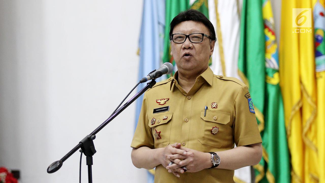 Menteri Dalam Negeri Lantik Plt Gubernur Aceh dan Bupati Bener Meriah