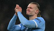 Striker Manchester City, Erling Haaland bereaksi setelah melewatkan sebuah peluang dalam pertandingan sepak bola Liga Premier Inggris antara Manchester City dan Fulham di Stadion Etihad, Manchester, Inggris barat laut, pada 11 Februari 2026. (Paul ELLIS / AFP)