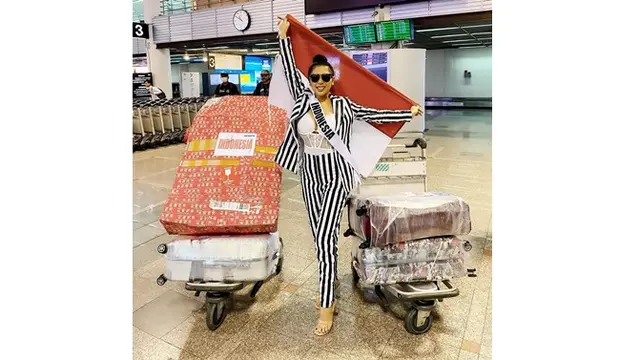 7 Potert Gebby Vesta saat Ikut Ajang Miss International Queen 2020