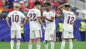 Raih Trofi Piala Dunia 2026, Lamine Yamal dan Pau Cubarsi Samai Prestasi Cemerlang Pele