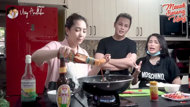 Nagita Slavina Memasak