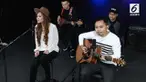 Rayuan Pulau Kelapa menjadi pilihan Rosemora dalam menunjukkan rasa cinta kepada Tanah Air. Hanya di Akustik Plus!