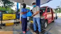 PT Gagas Energi Indonesia Bagikan Sembako untuk Pelanggan Gasku Terdampak COVID-19 di Batam