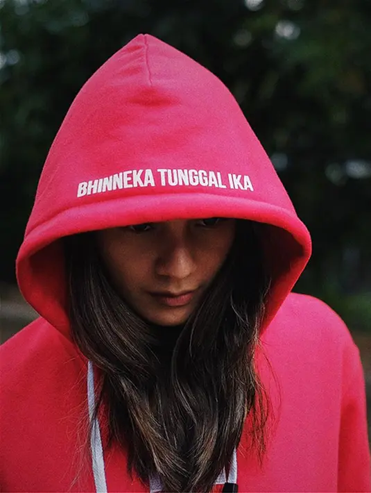 "Putusan verstek karena tidak dihadiri pihak tergugat. Kemudian hak asuh anak ada di Kirana," ungkap Nendi Heriadi, kuasa hukum Kirana Larasati. (Instagram/kiranalarasati)