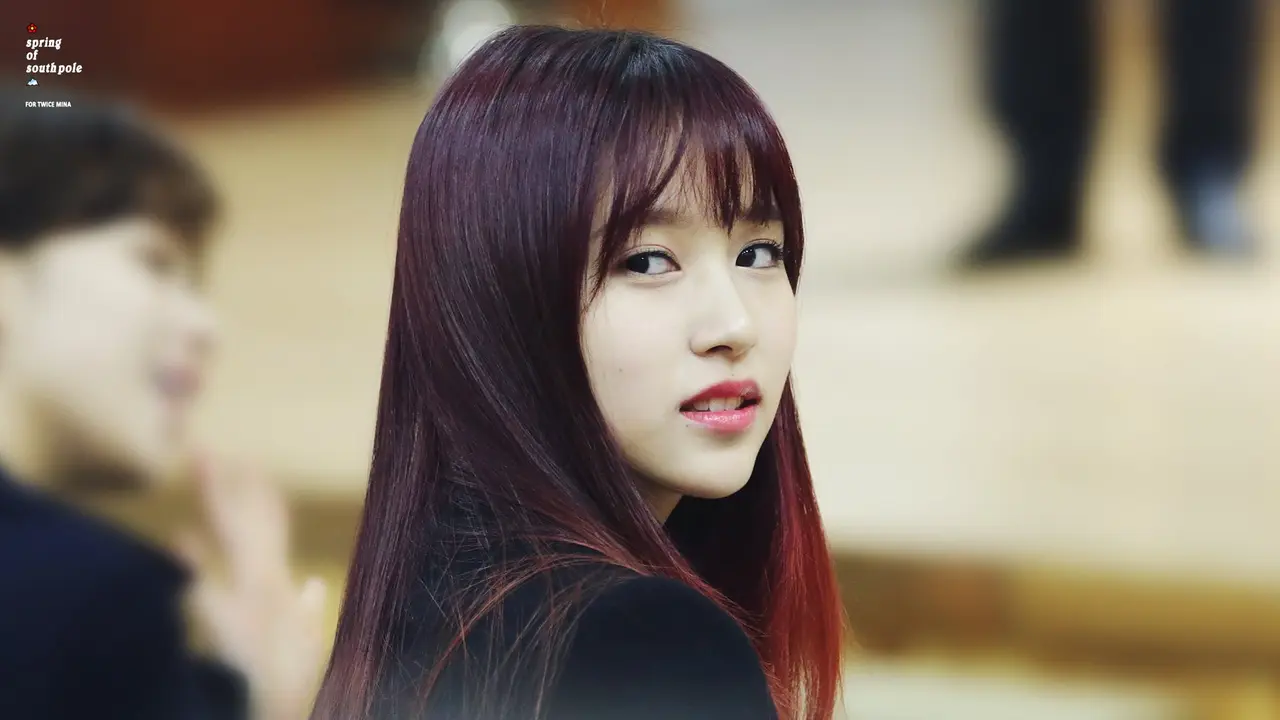 Mina TWICE