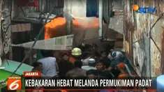 Banyaknya material bangunan dan isi rumah yang mudah terbakar, serta hembusan angin yang cukup kencang membuat api semakin berkobar hebat.