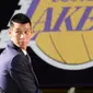 Jeremy Lin menuju Los Angeles Lakers (Reuters/Jayne Kamin-Oncea)