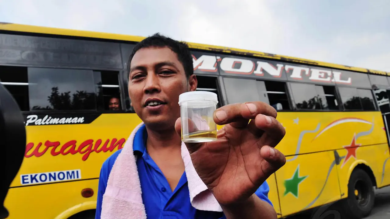 Jelang Mudik, Sopir Bus Jalani Tes Urine