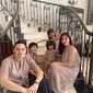 Eva Anindita bersama keluarga (Foto: Instagram  eva_anindita_zachrie)