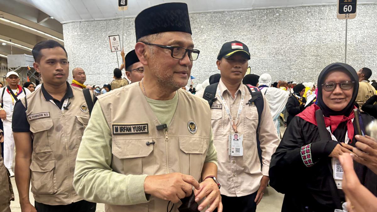 Evaluasi Layanan Haji, Prabowo Panggil Menhaj ke Hambalang