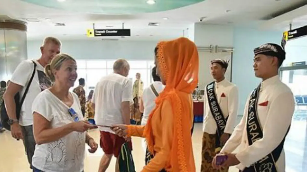 Yuk Jalan-Jalan di Pasar Bunga Kayoon Surabaya