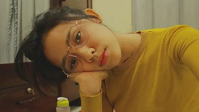6 Potret Cantik Givina Lukita Dewi, Adik Uus yang Pernah Ikut Miss Indonesia
