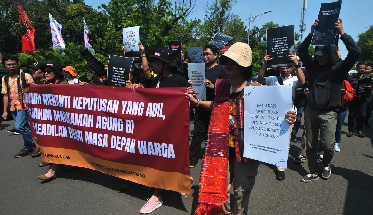 Kuasa hukum warga Dairi, Judianto Simanjuntak menyatakan bahwa gugatan kasasi yang diajukan berkaitan dengan keselamatan hidup masyarakat yang kini terancam oleh aktivitas tambang seng dan timah hitam PT DPM. (merdeka.com/Imam Buhori)