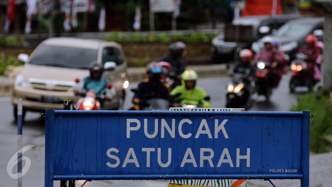 20160208-Polres Bogor Terapkan Buka Tutup Jalur Puncak-Bogor