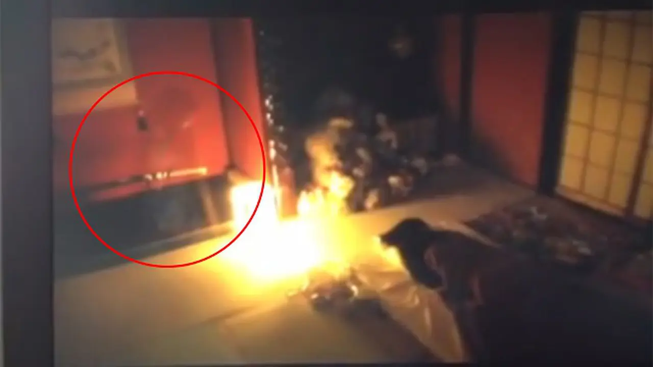 Sosok hantu anak kecil, Zashikiwarashi, terlihat sebagai pertanda keberuntungan.