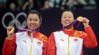 Tian Qing (kiri) dan Zhao Yunlei, Olimpiade 2012. (AFP/Adek Berry)