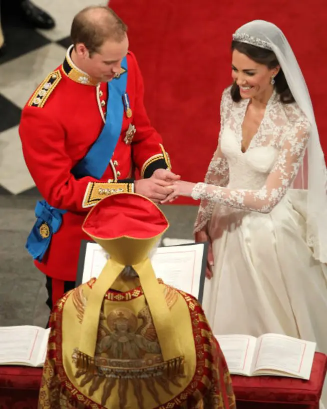 Pernikahan Pangeran William dan Kate Middleton. Sumber : goodhousekeeping.com.