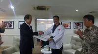  Menpora Dianugerahi Sabuk DAN VII Kehormatan Kukkiwon