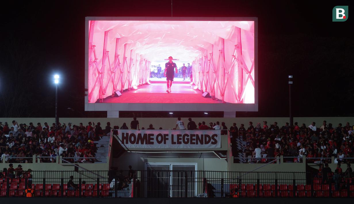 Persijap Jepara resmi memperkenalkan skuad untuk mengarungi Super League musim 2025/2026 di Stadion Gelora Bumi Kartini (GBK) Jepara, Sabtu (26/7/2025). (Bola.com/M. Iqbal Ichsan)