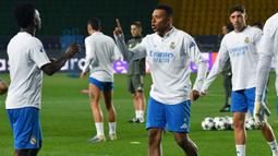 Laga kedua tim akan berlangsung di Stadion Almaty Ortalyk, Almaty, Kazakhstan pada Selasa 30 September 2025, pukul 23.45 WIB. (VYACHESLAV OSELEDKO/AFP)