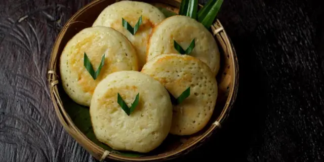 5 Variasi Resep Kue Apem, Paduan Manis Gurih Khas Kue Tradisional Indonesia