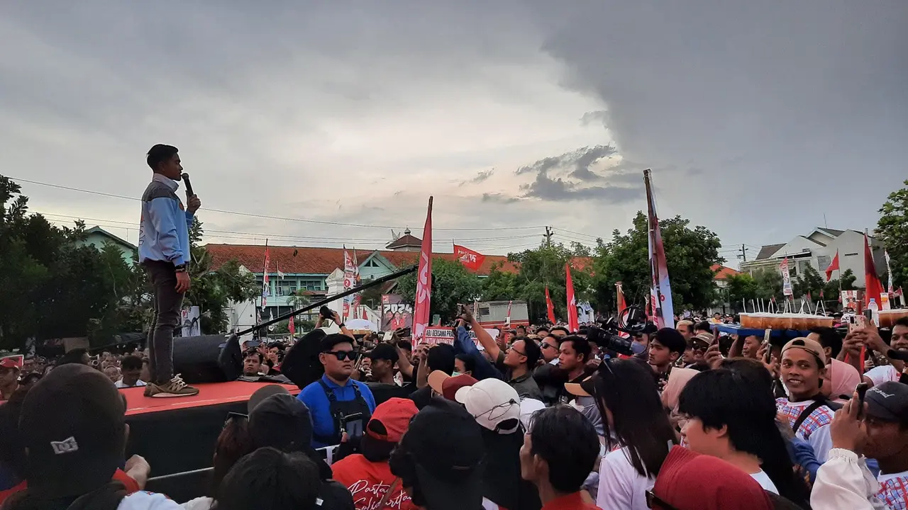 Ketua Umum PSI Kaesang Pangarep Kampanye di Solo