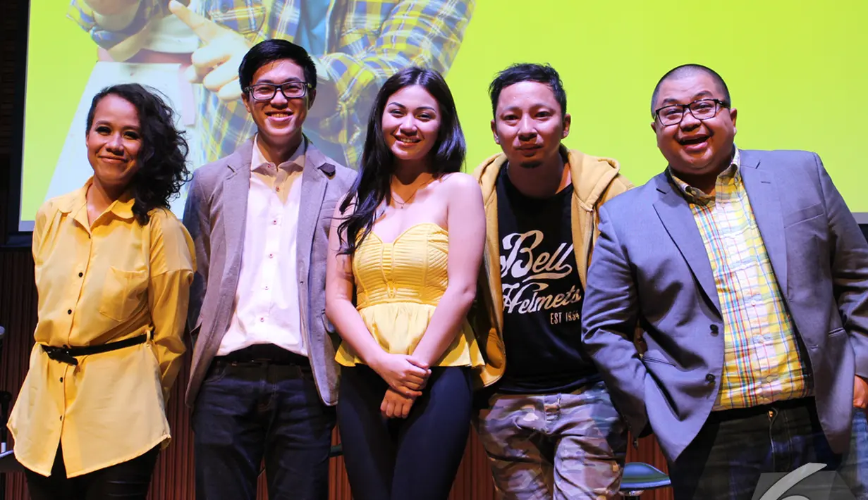 Sejumlah selebriti hadir dalam acara bertema social media di Energy Building, SCBD, Jakarta Selatan, Selasa (18/11/2014). (Liputan6.com/Gilar Dhani)