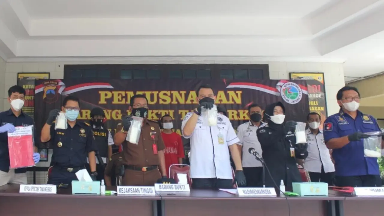 Bea Cukai Gagalkan Penyelundupan Sabu di Pelabuhan Tanjung Emas dan Perbatasan Jayapura