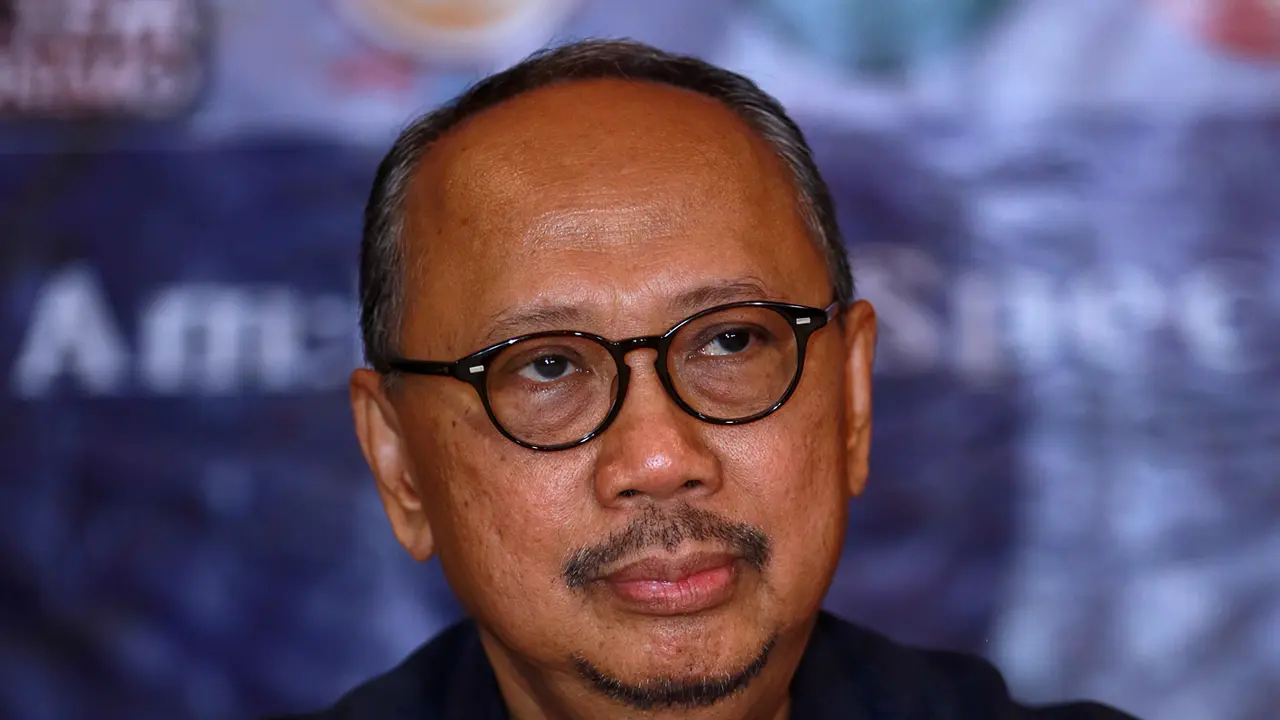 [Bintang] Ebiet G Ade