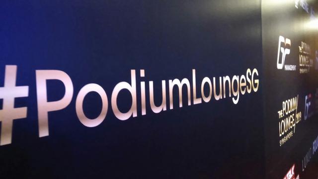 Podium Lounge